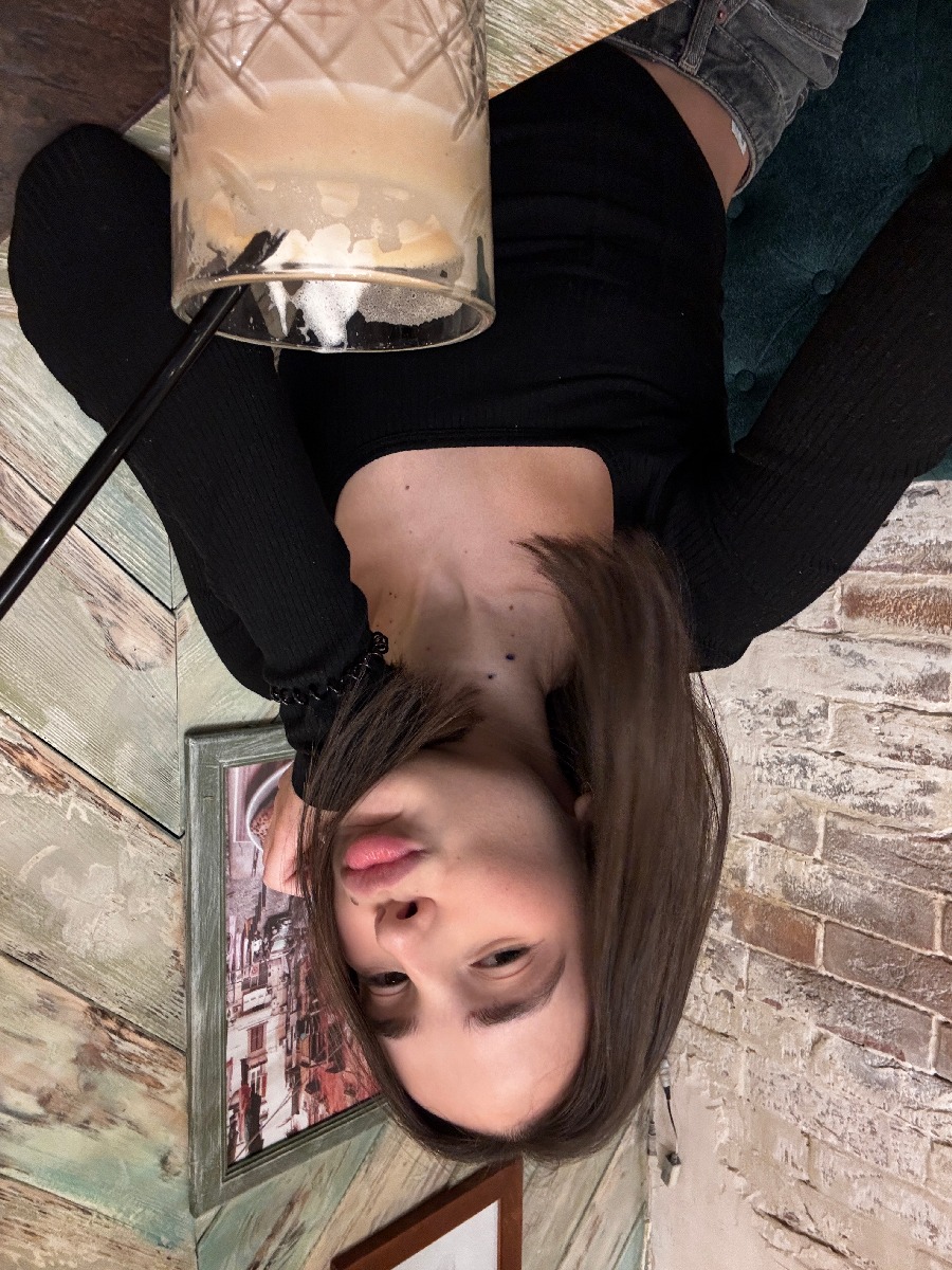 Fresh photos, fresh mood — Tina online in Zoucheng